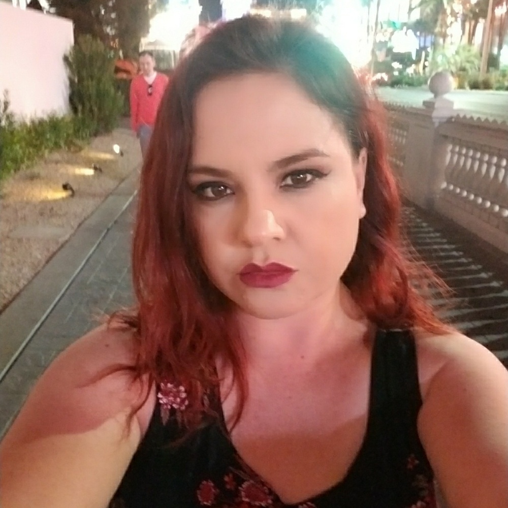 Meet your Posher, Carmen